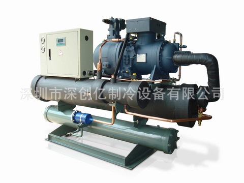 冷水機